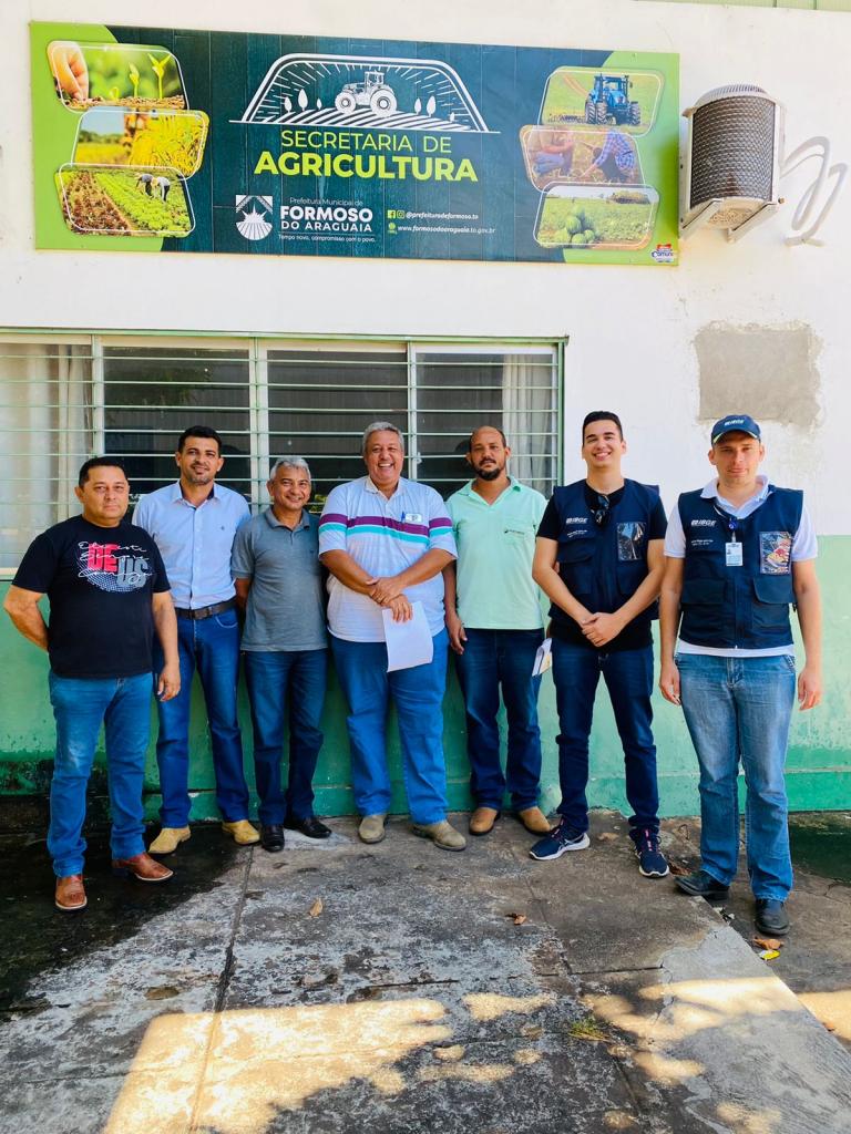 Estatísticas Agropecuárias de Formoso é pauta entre secretário de Agricultura e servidores do IBGE